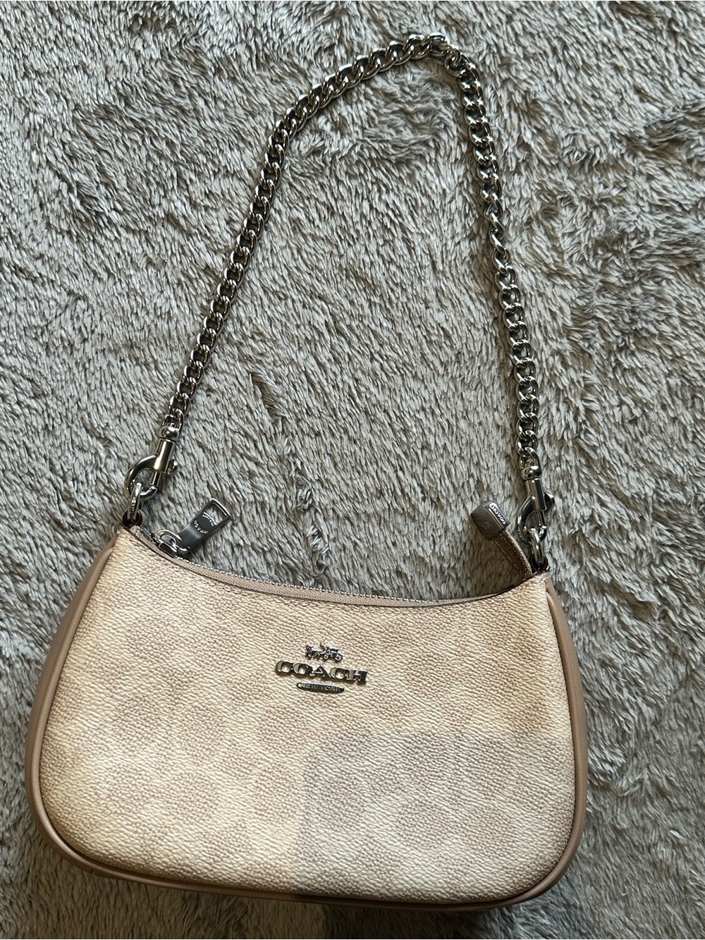 Coach Cream Pebbled Leather Shoulder Bag with Silver Chain